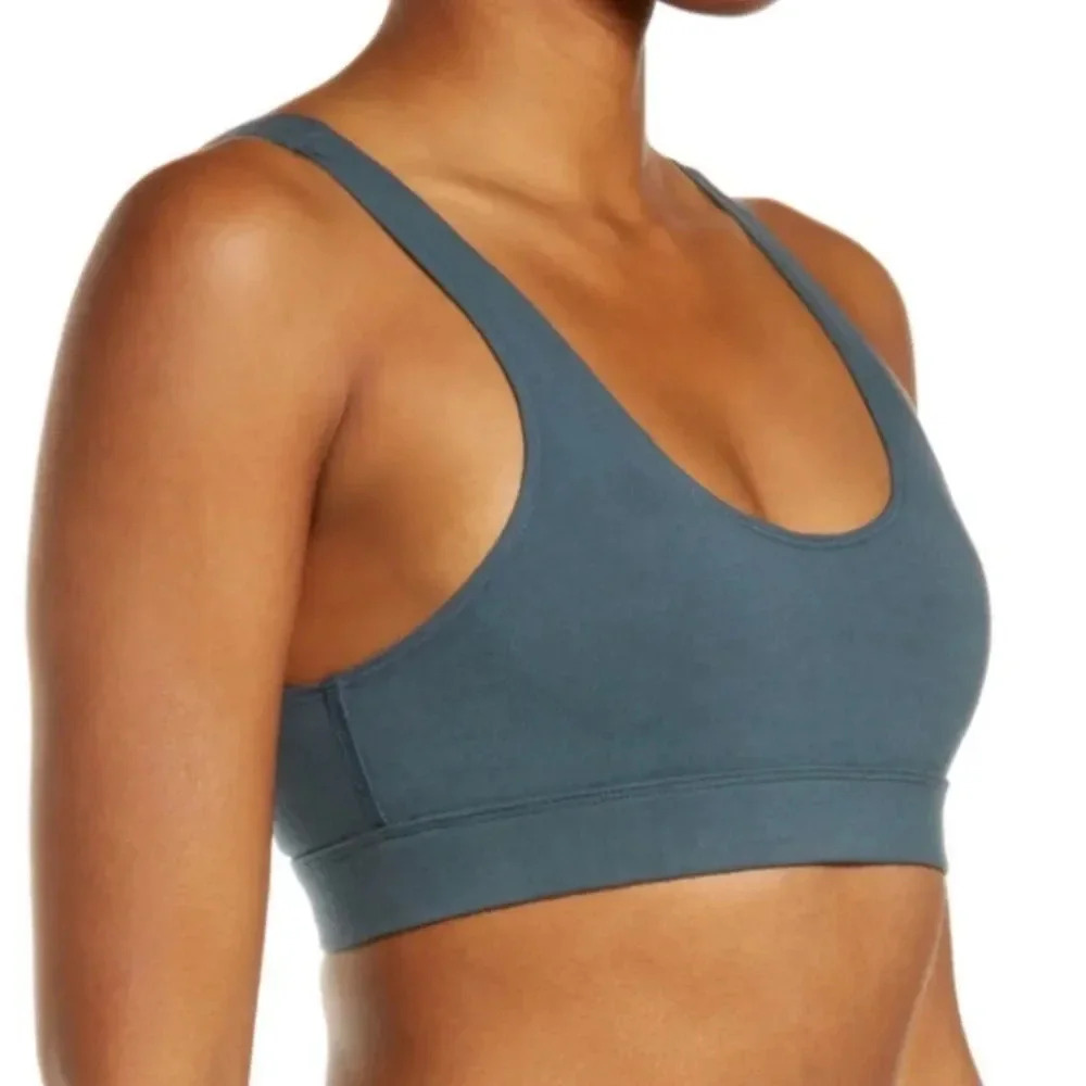 Good American Essential Scoop Bra Crop Top